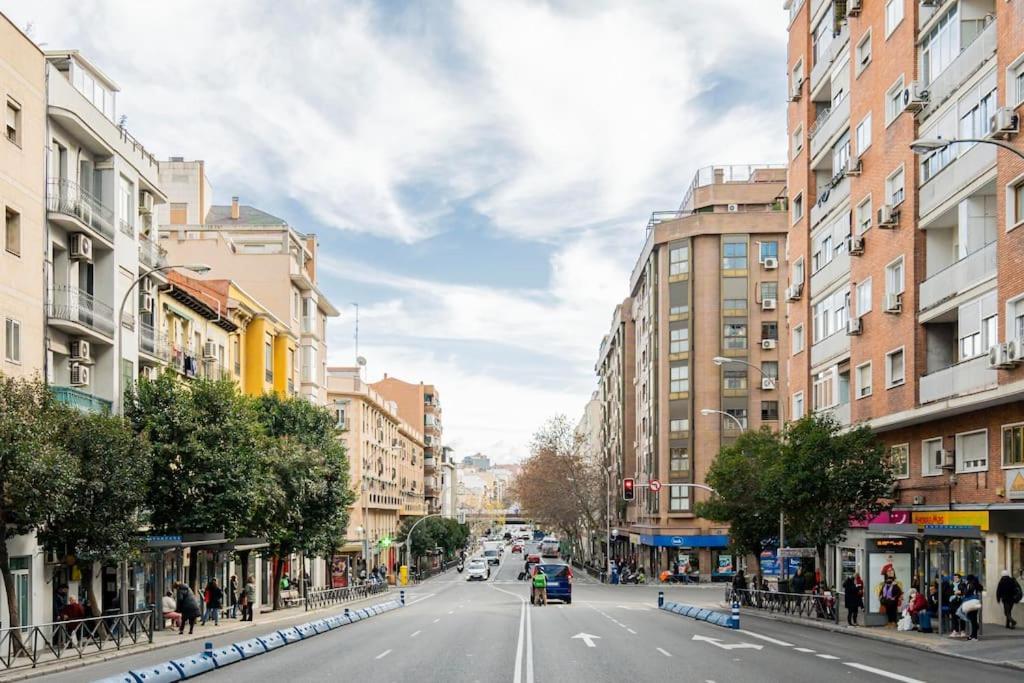 Tranquilo Pacifico/ciudad De Barcelona